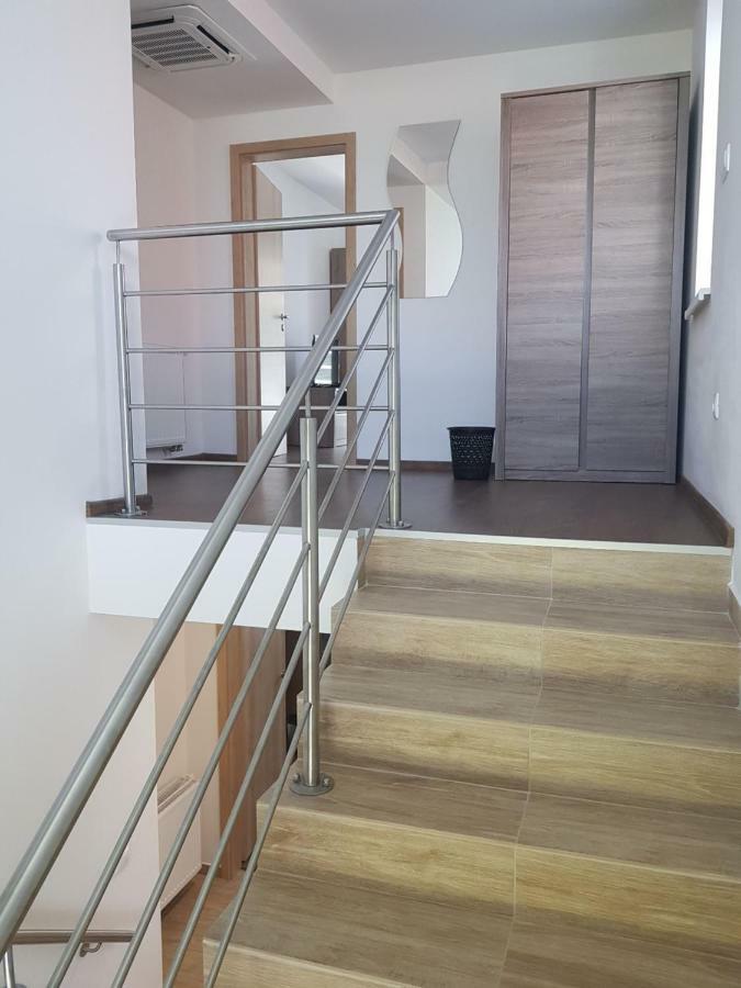 Vip Apartmany Zabnik Prievidza Εξωτερικό φωτογραφία