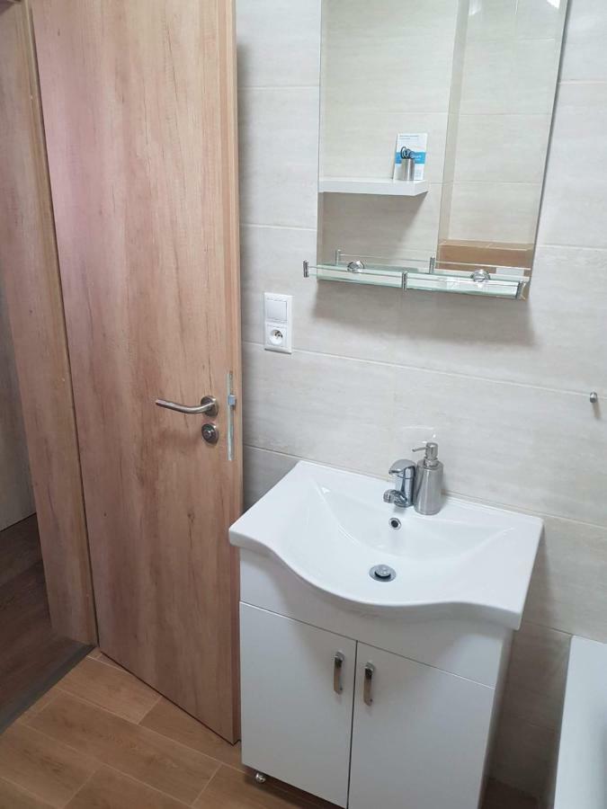 Vip Apartmany Zabnik Prievidza Εξωτερικό φωτογραφία