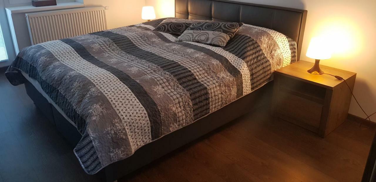 Vip Apartmany Zabnik Prievidza Εξωτερικό φωτογραφία
